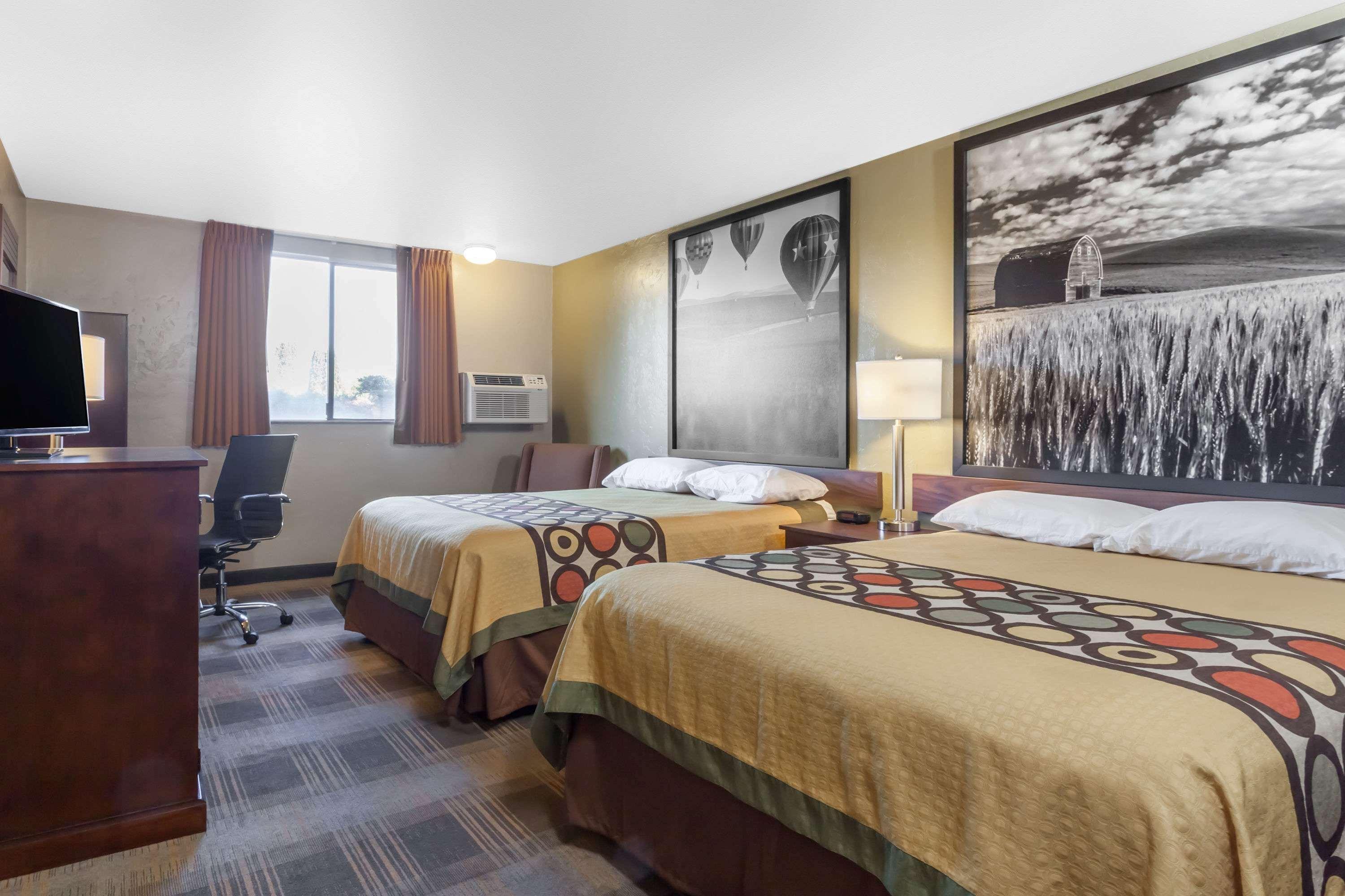 Surestay Hotel By Best Western Элленсберг Экстерьер фото
