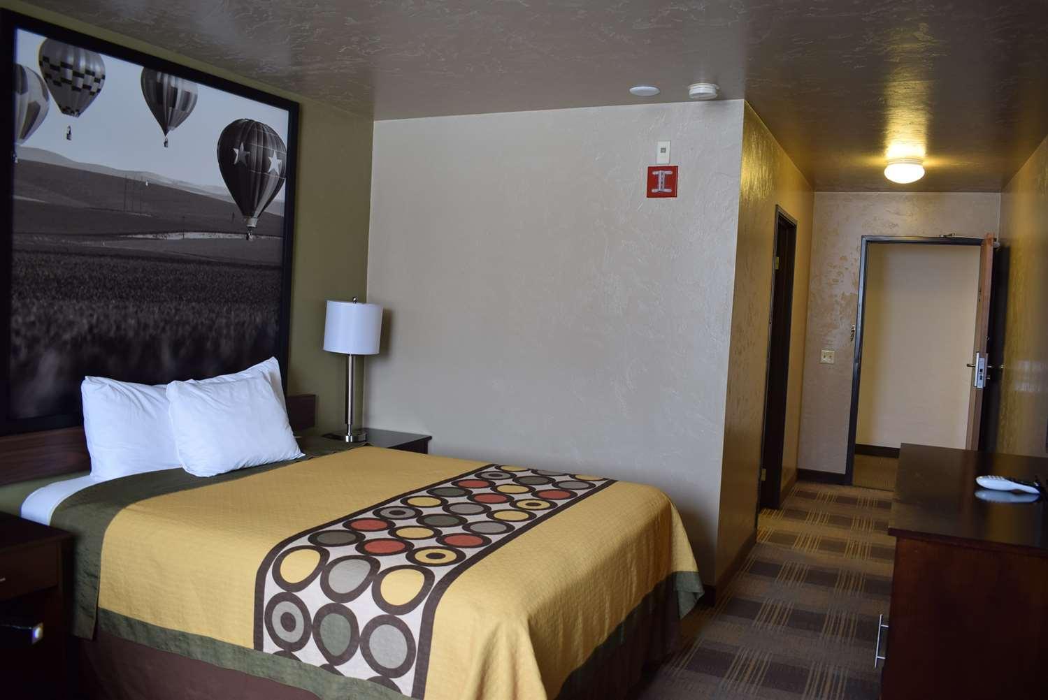 Surestay Hotel By Best Western Элленсберг Экстерьер фото