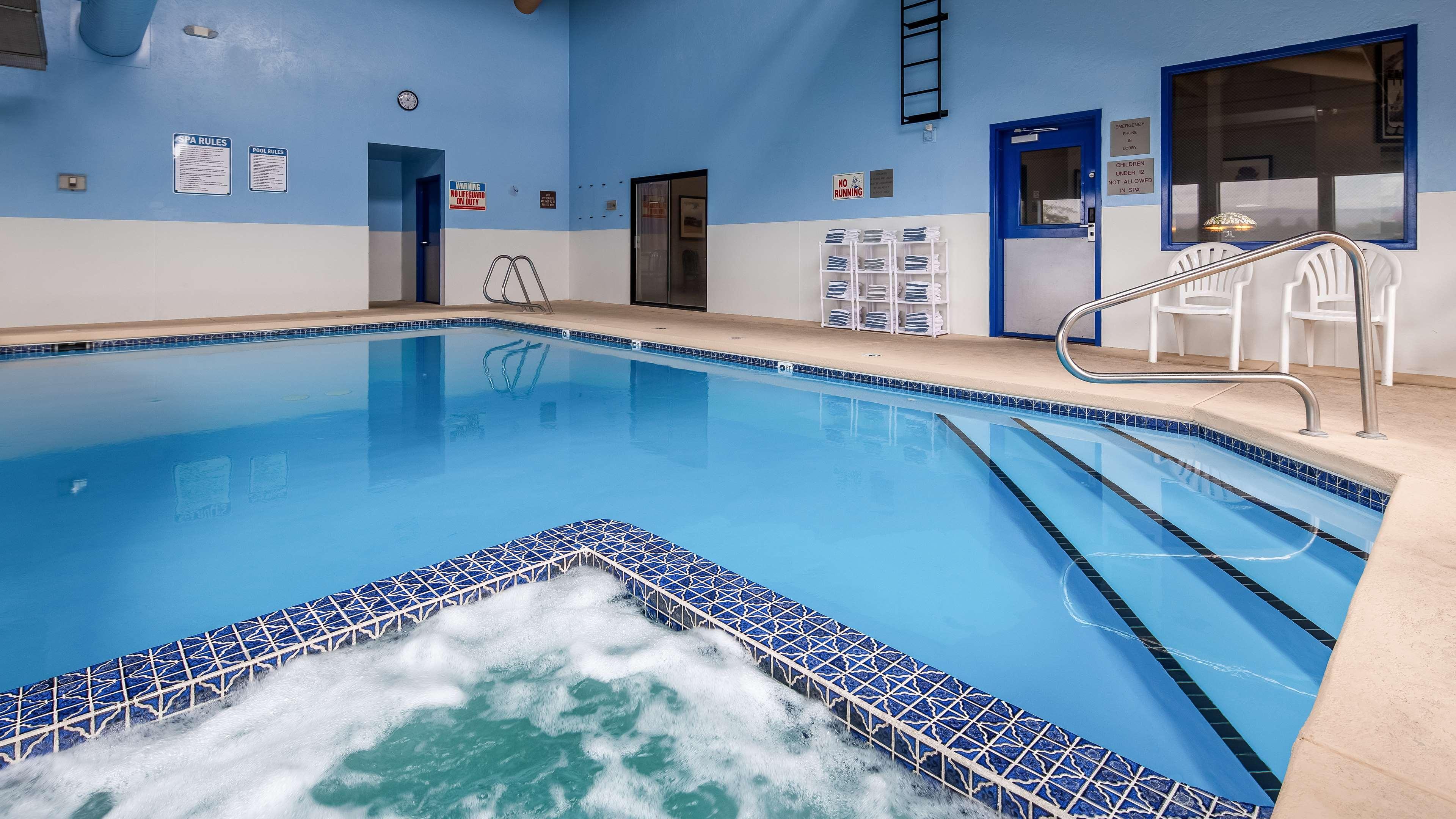 Surestay Hotel By Best Western Элленсберг Экстерьер фото