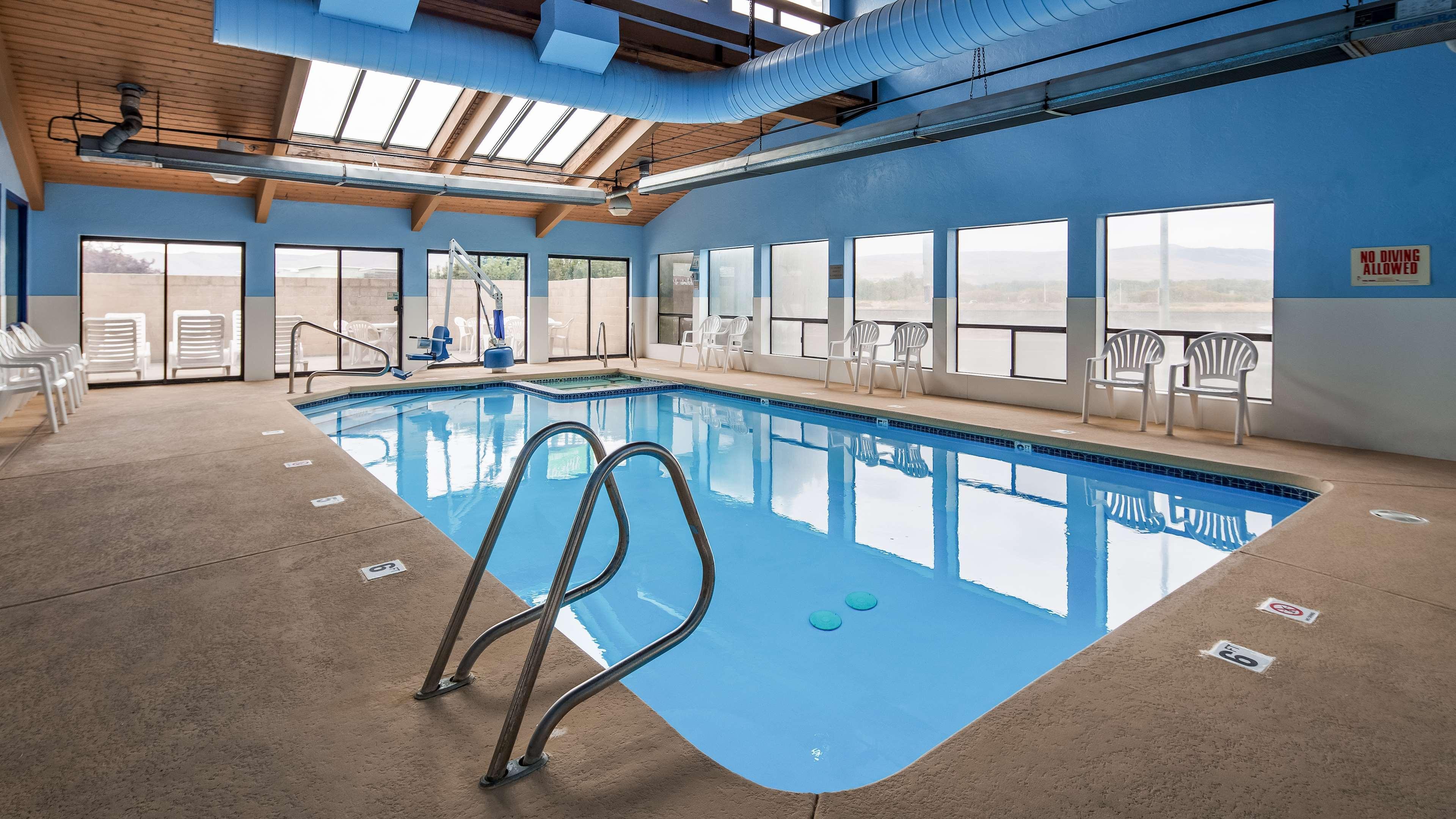 Surestay Hotel By Best Western Элленсберг Экстерьер фото